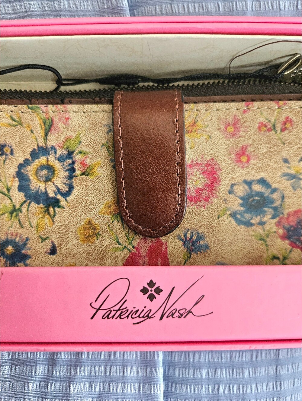 Patricia Nash Leather Floral Print Wallet - NWT in Box